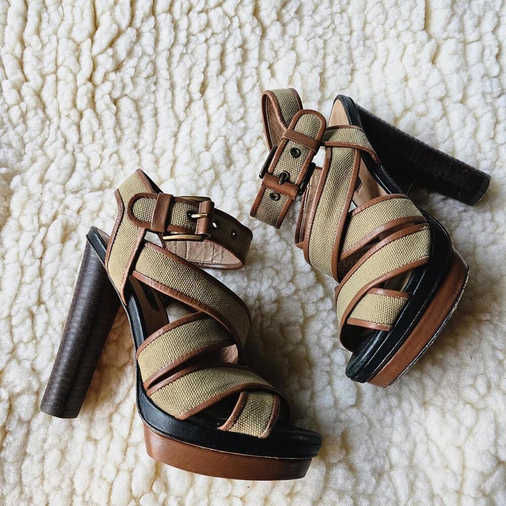 Ann Taylor Rosemary Heels Beige Tan Canvas Platforms 6M